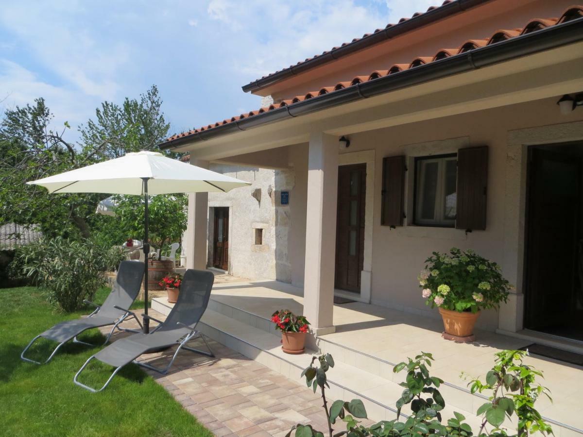 Holiday Home Mattiuzi Nedeščina Kültér fotó