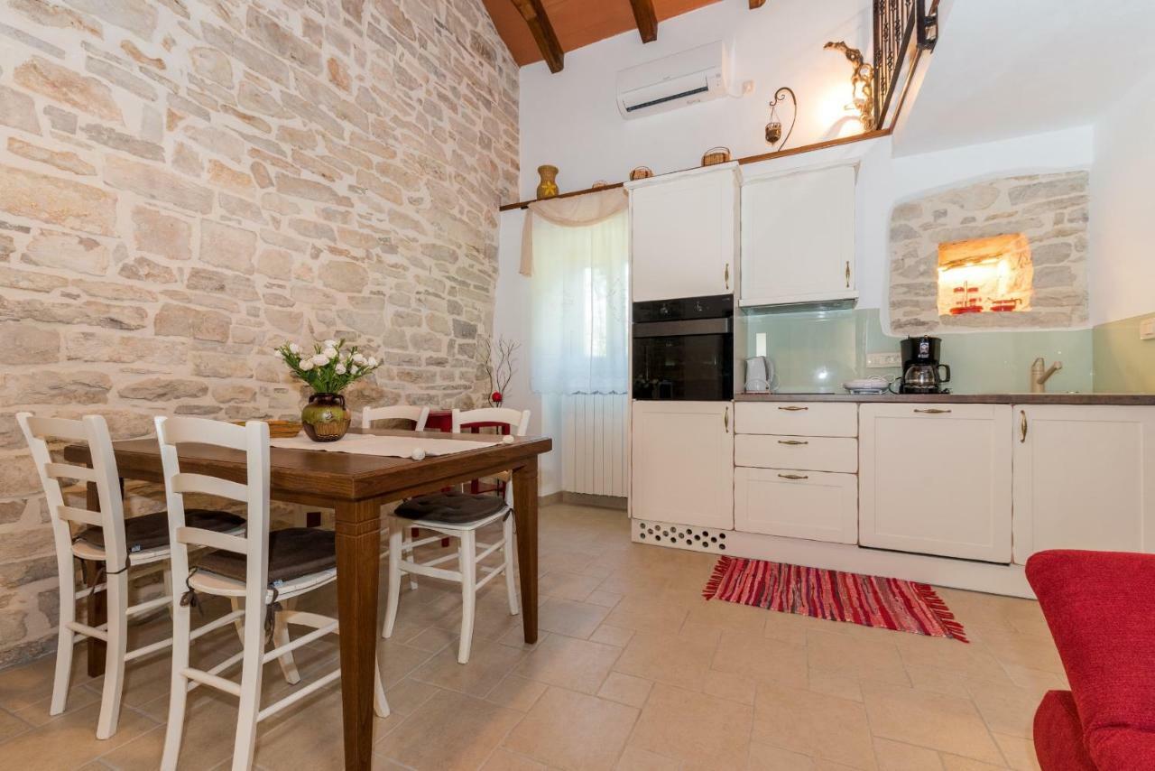 Holiday Home Mattiuzi Nedeščina Kültér fotó