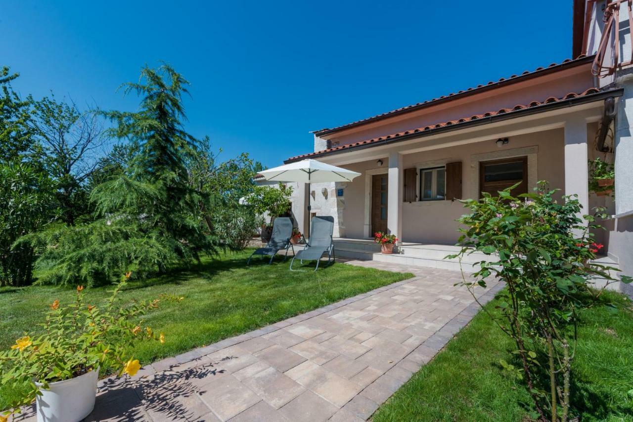 Holiday Home Mattiuzi Nedeščina Kültér fotó